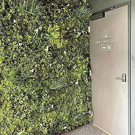 Θέρετρο Tee & Wellness *
