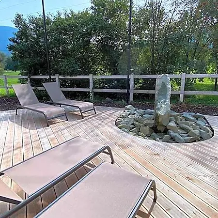Θέρετρο Tee & Wellness *