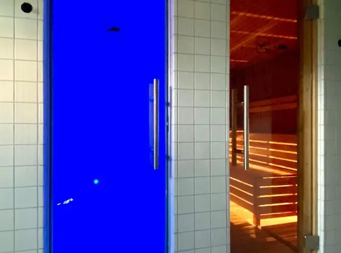 Tee čeladná&wellness Rezort *